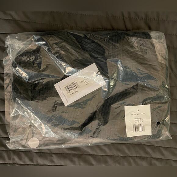 WeWoreWhat Halter Bandeau Cris Cross Crop Charcoal Black Tie Bra S NWT Revolve - Picture 5 of 7